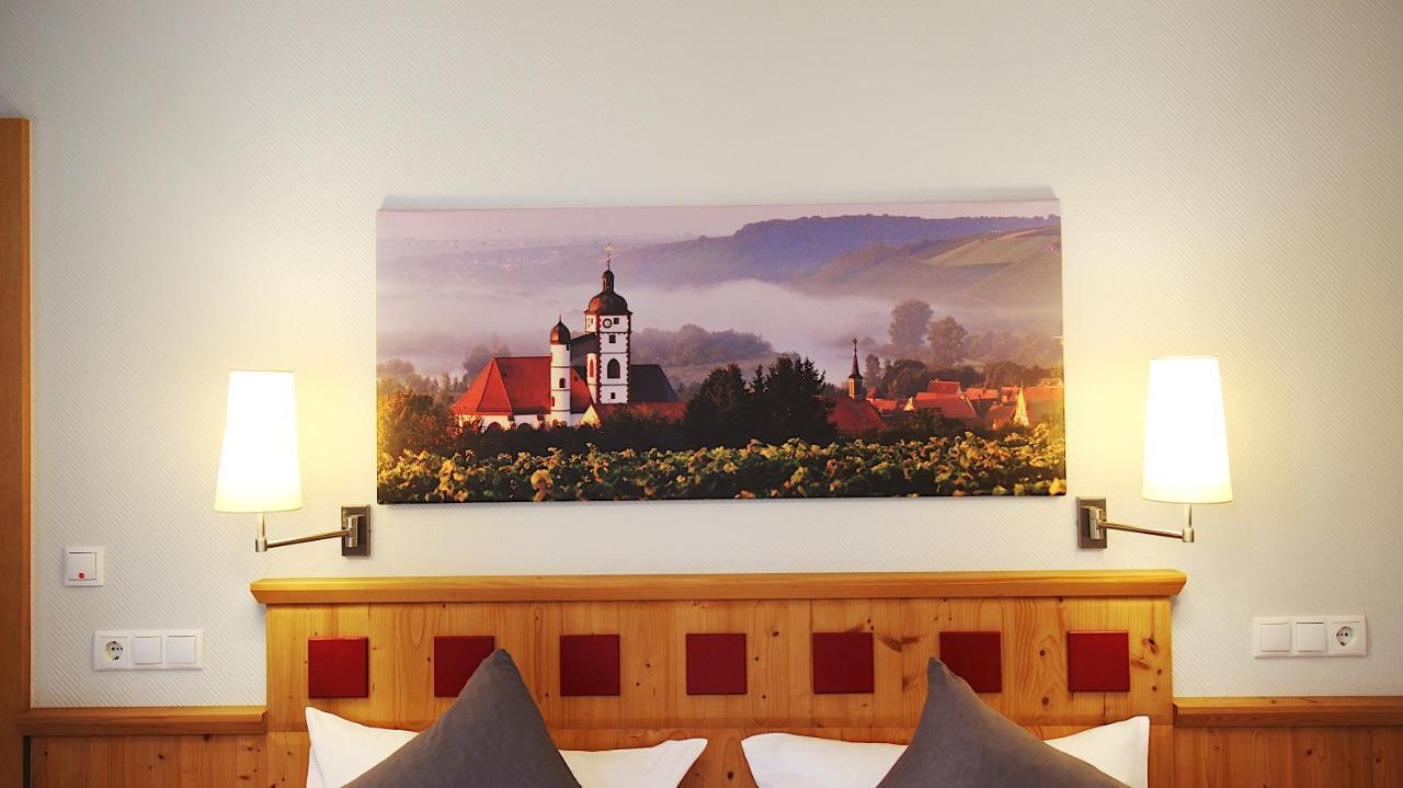 Aparthotel Alte Schmiede デッテルバッハ エクステリア 写真
