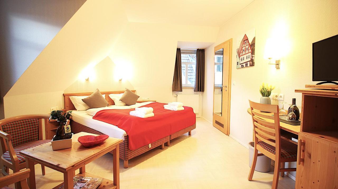 Aparthotel Alte Schmiede デッテルバッハ エクステリア 写真